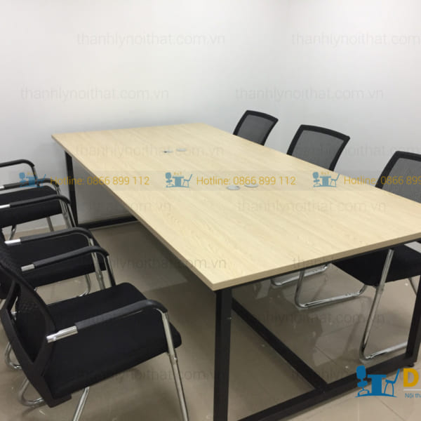 Bàn họp chân sắt 2m4 HCS24