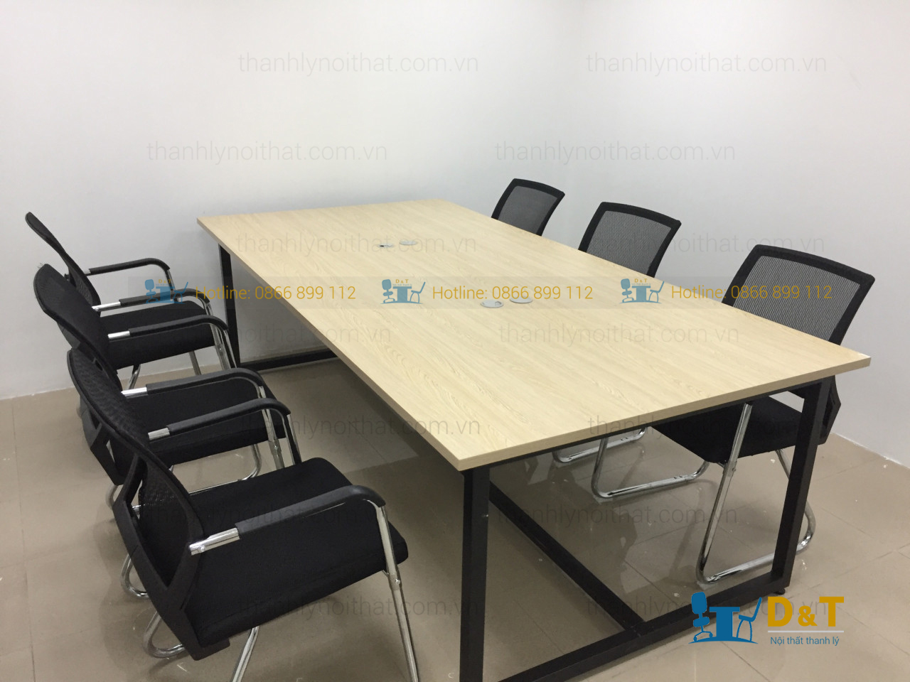 Bàn làm việc được mọi người ưa chuộng